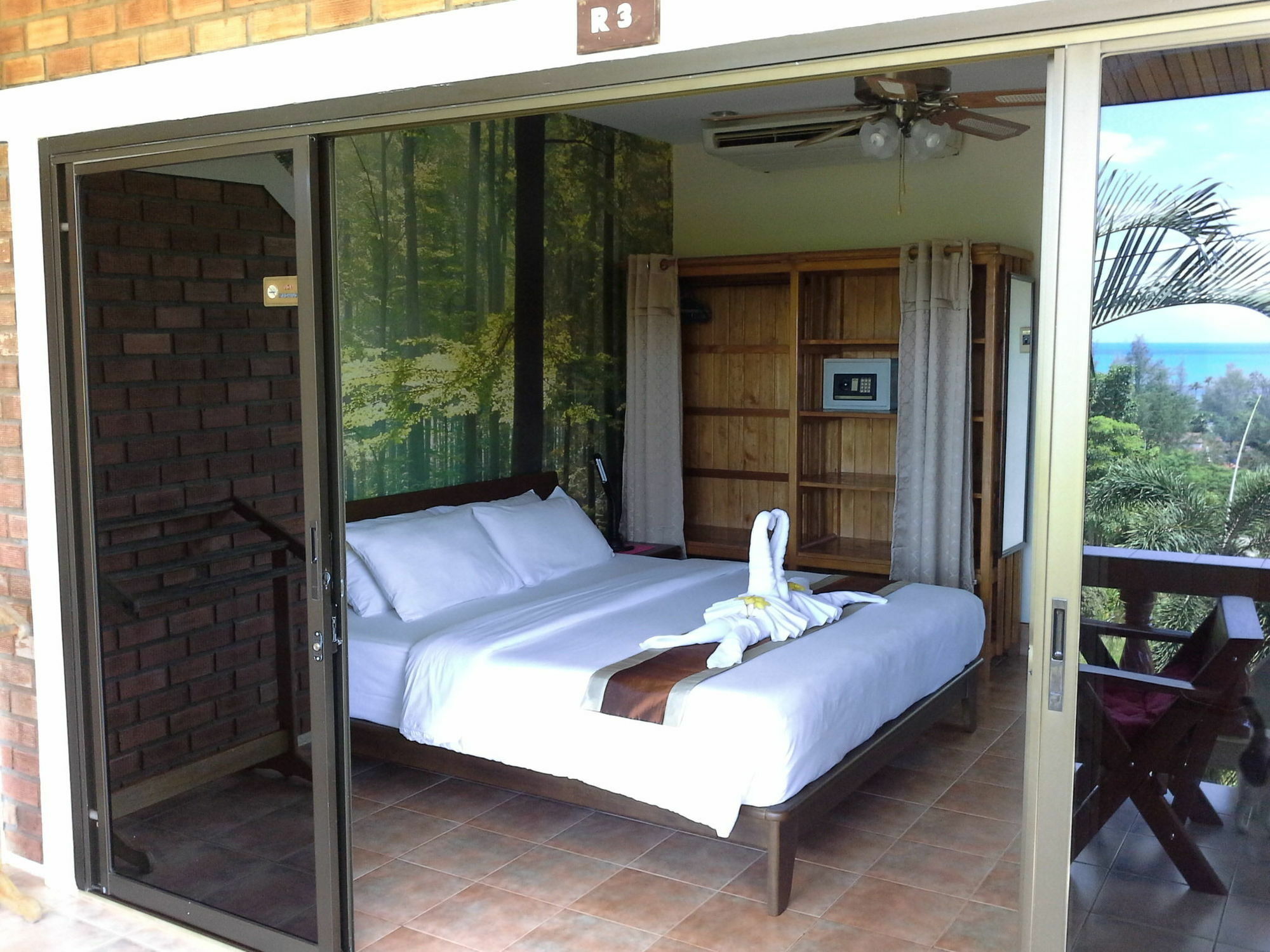 Freedom Estate Sea View Apartments Ko Lanta Eksteriør billede